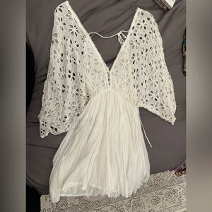 Elegant White Lace Dress